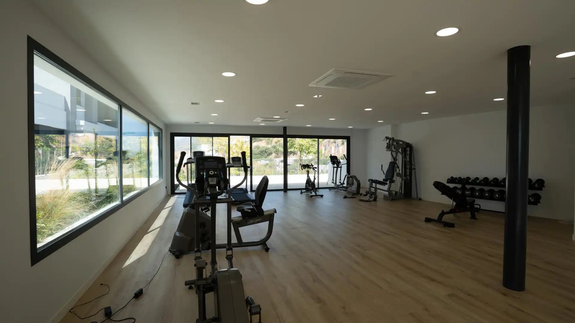 Apartamento con terraza en venta en CARRETERA LOMAS DE MARBELLA #MEDBLUE, FASE I. PORT, imagen 17