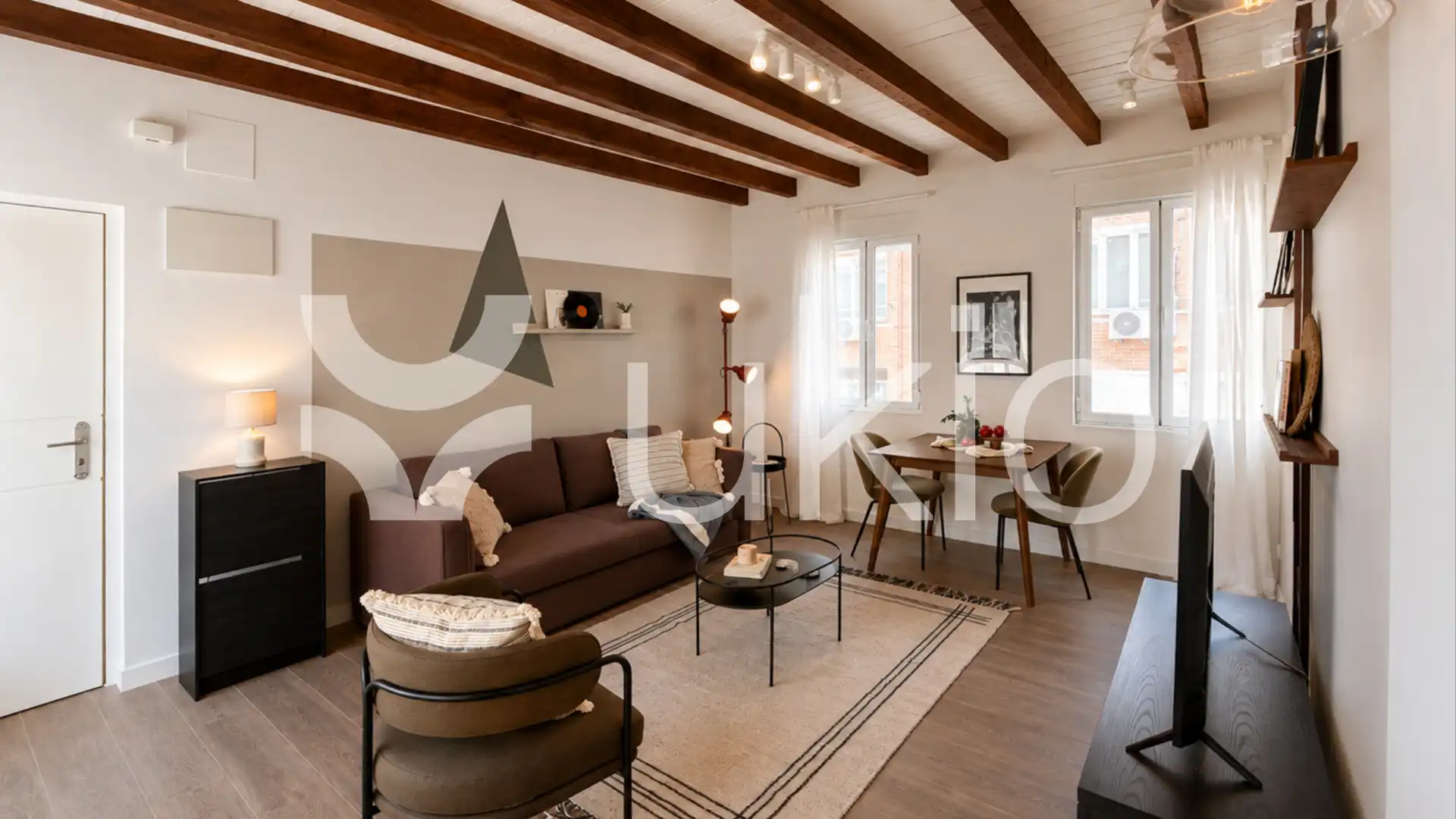 Living room of Apartments for rent in Madrid  with Air Conditioner, Heating and Furnished