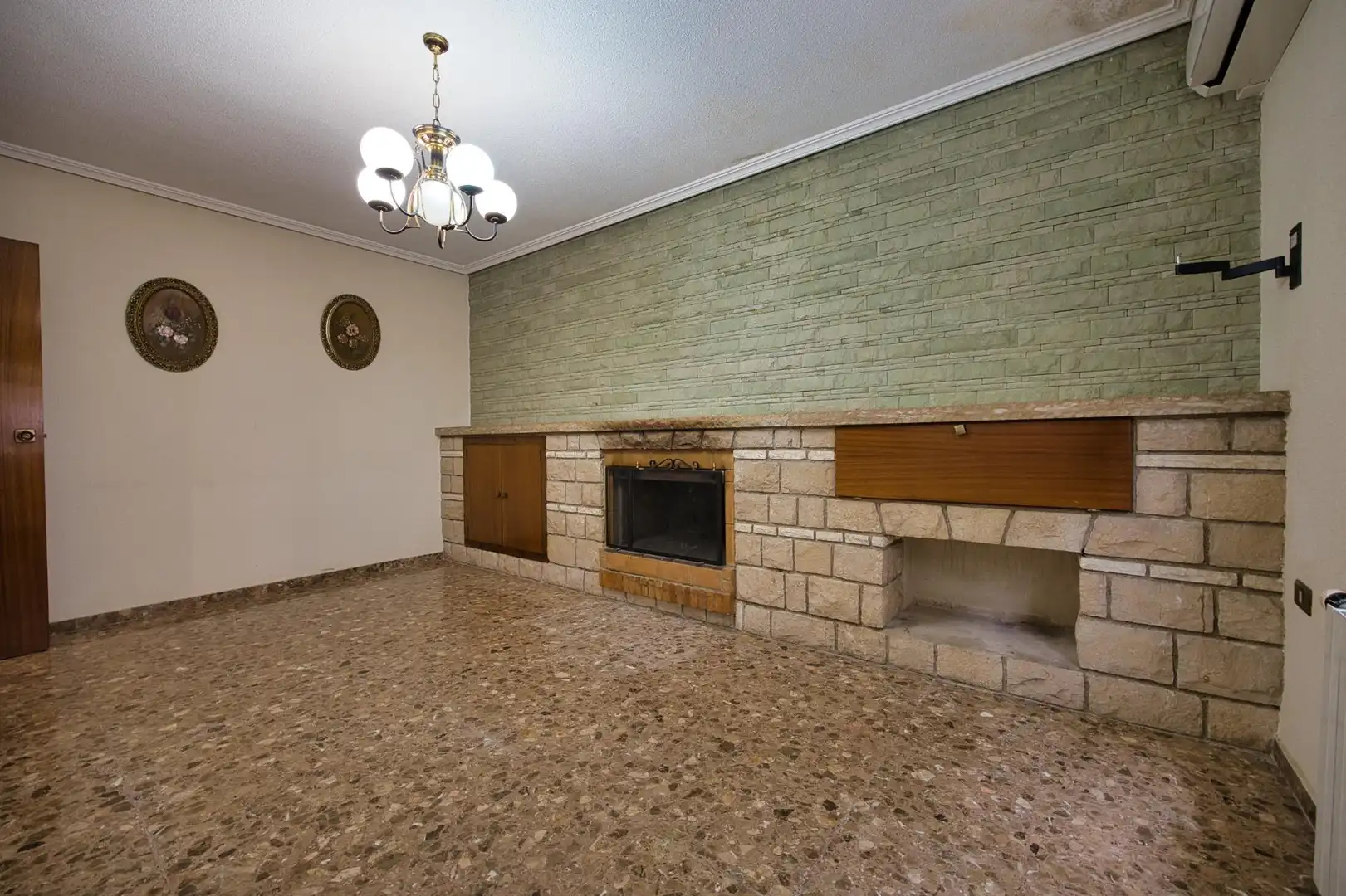 Sala de estar de Casa o chalet en venta en Mutxamel con Aire acondicionado, Calefacción y Jardín privado