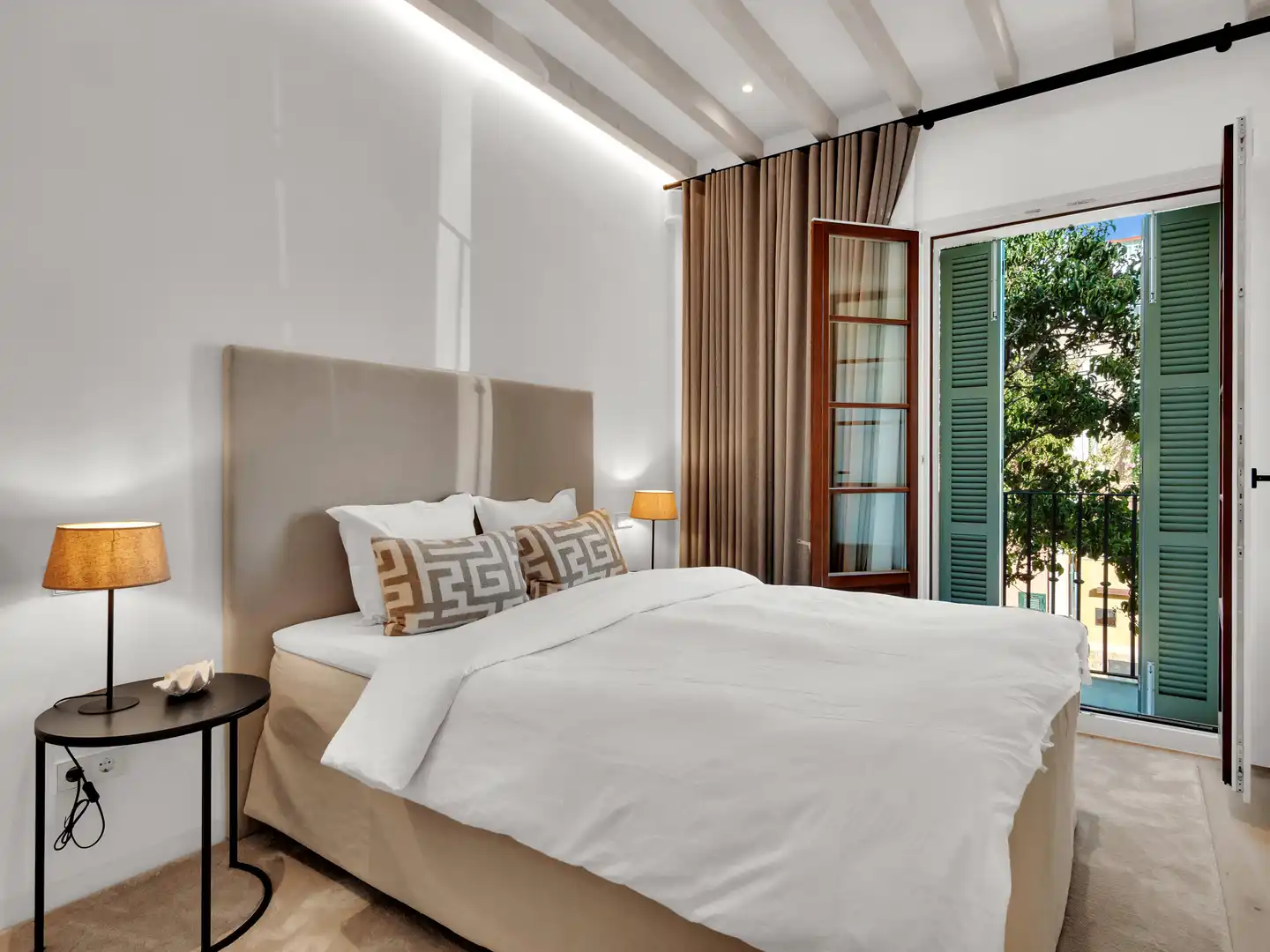 Bedroom of Detached homes for rent in  Palma de Mallorca  with Air Conditioner, Heating and Private garden