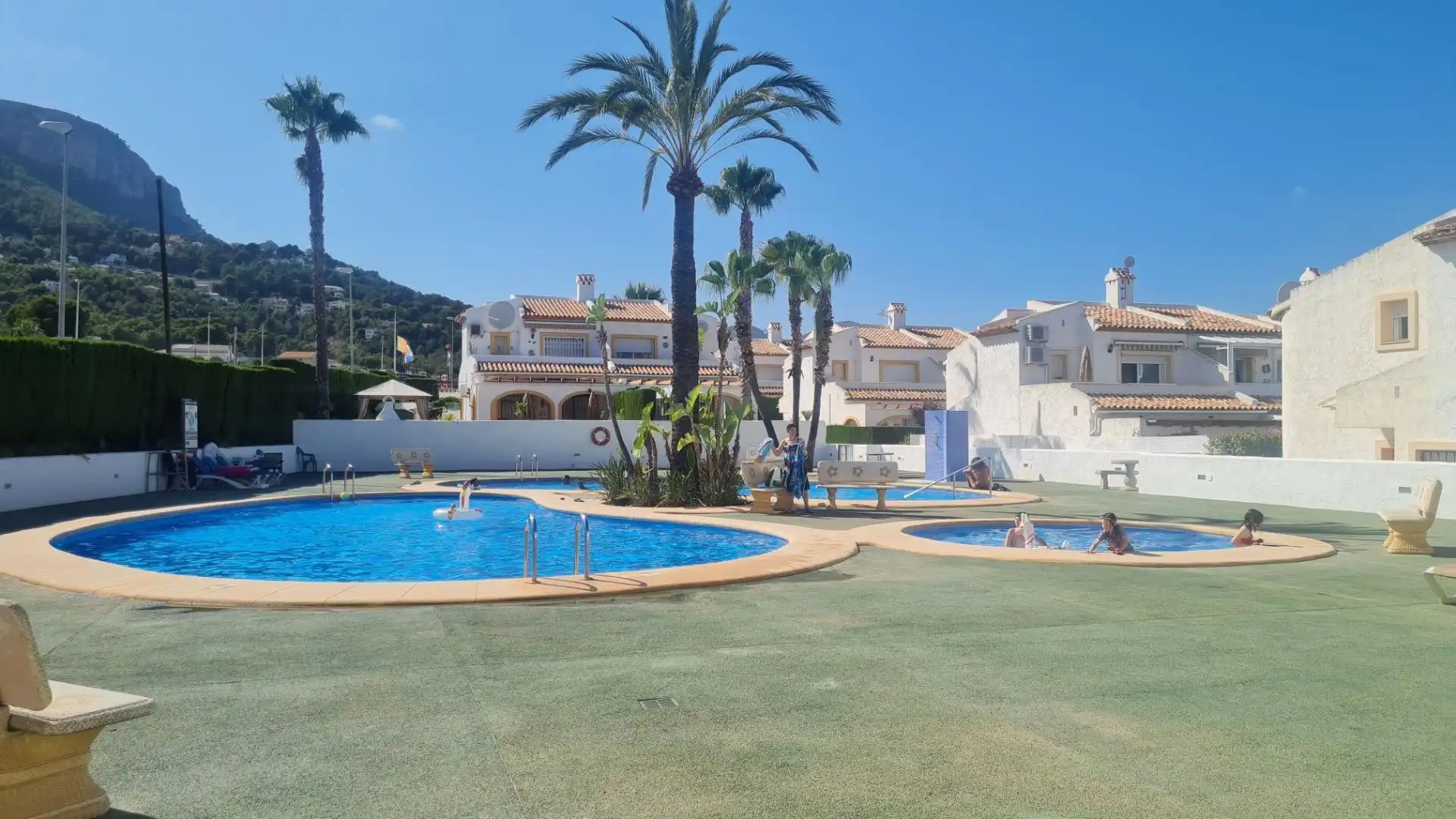 Piscina de Casa o xalet en venda en Calpe / Calp amb Aire condicionat, Calefacció i Jardí privat