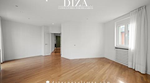 Foto 4 de Piso de alquiler en Alcalá, Goya,  Madrid Capital