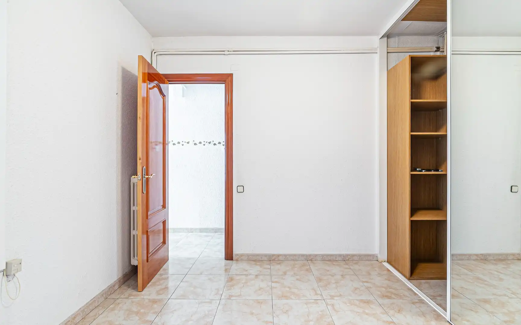 Piso en venta en Pere III, Centre - Passeig i Rodalies