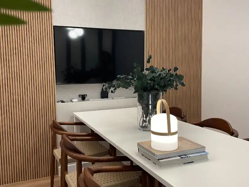 Esszimmer von Büro zur Miete in Santiago de Compostela  mit Klimaanlage, Heizung und Möbliert