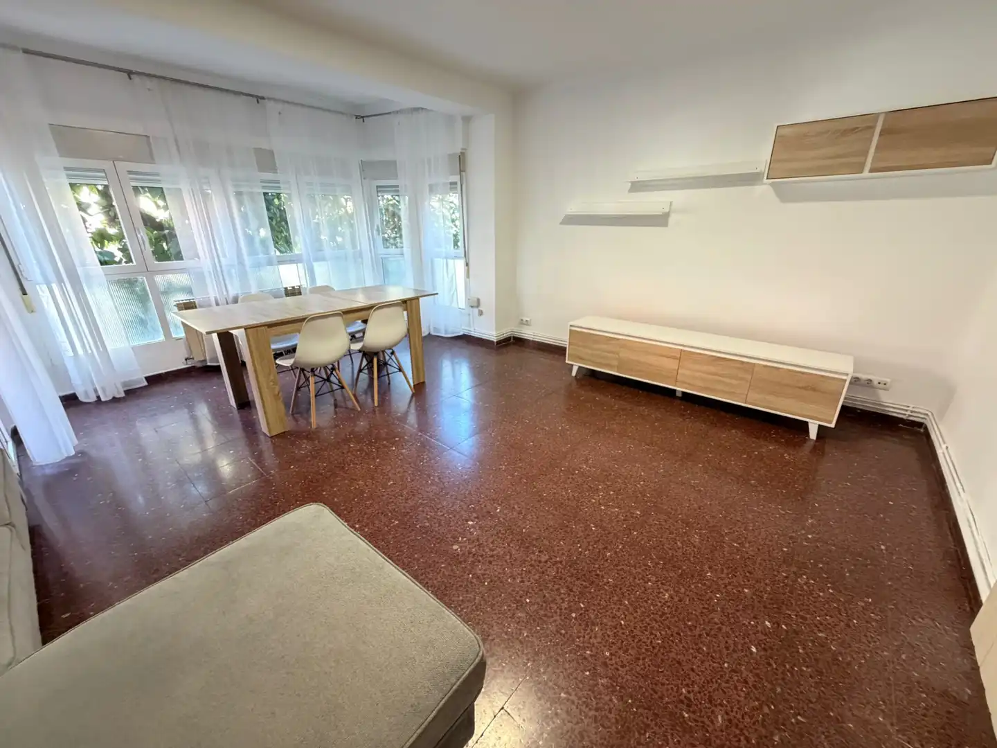 Flat for rent in Gran Passeig de Ronda, Instituts - Universitat