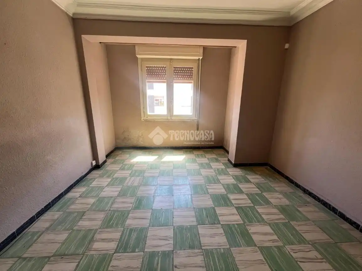 Bedroom of Flat for sale in Zaragoza  with Balcony