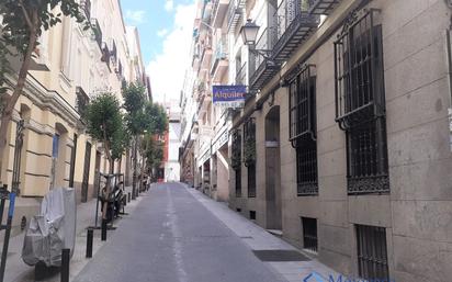 Exterior view of Premises for sale in  Madrid Capital