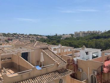 Villa zum Verkauf in Orihuela Costa