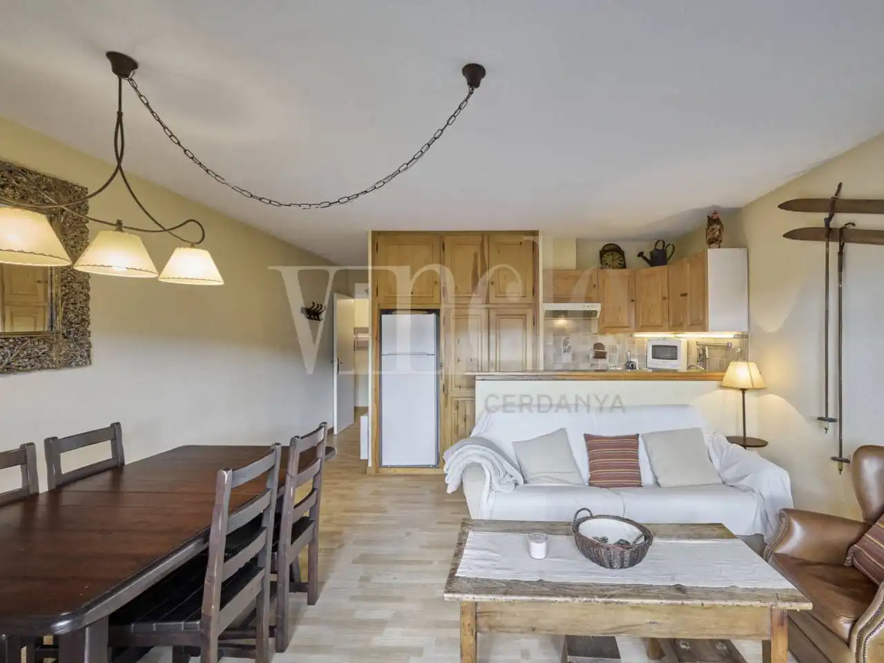 Habitación de Piso en venta en Palau - de - Cerdagne con Calefacción, Parquet y Terraza