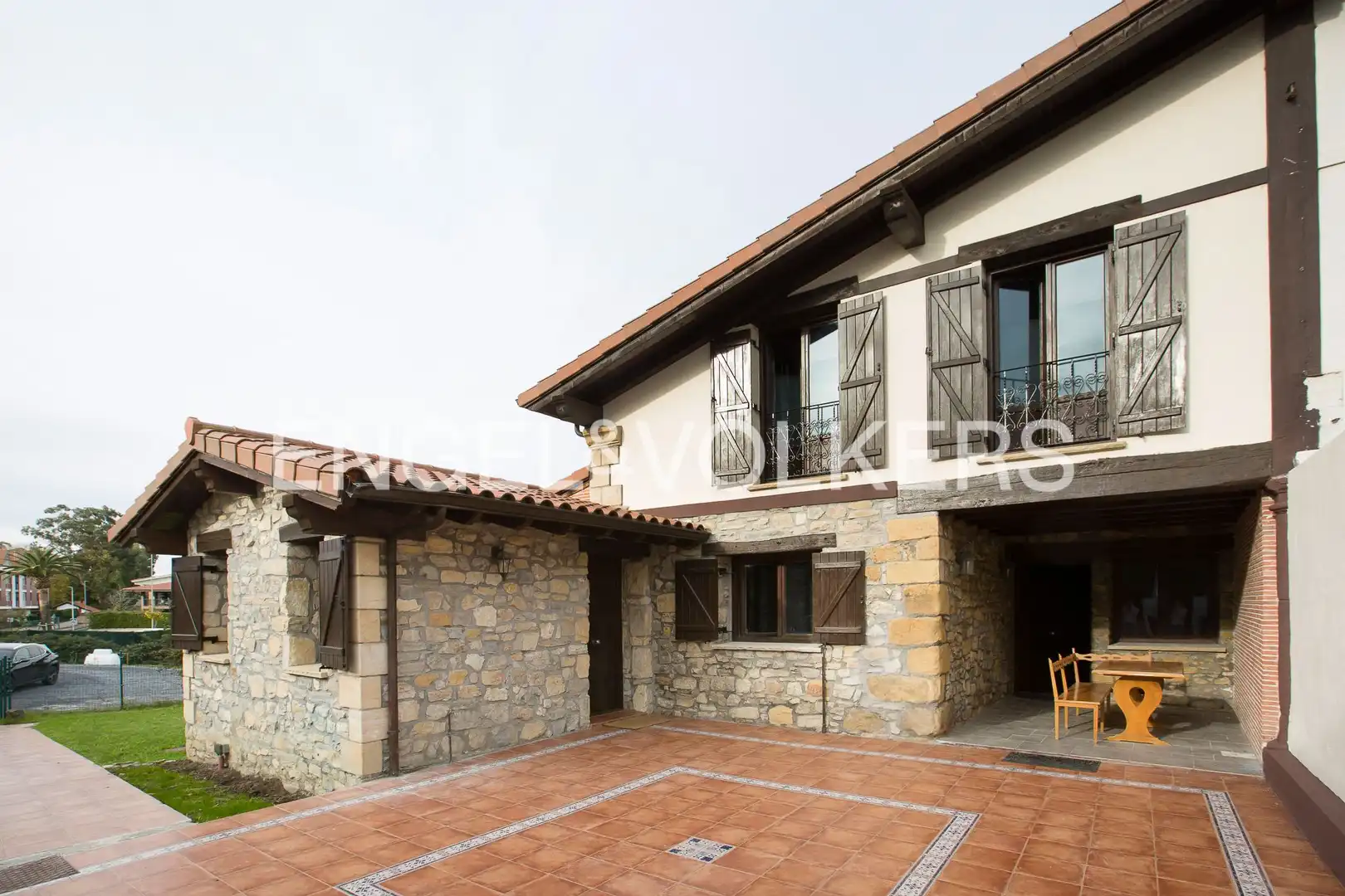 Detached homes for sale in Eguzkitza Bidea, Berango