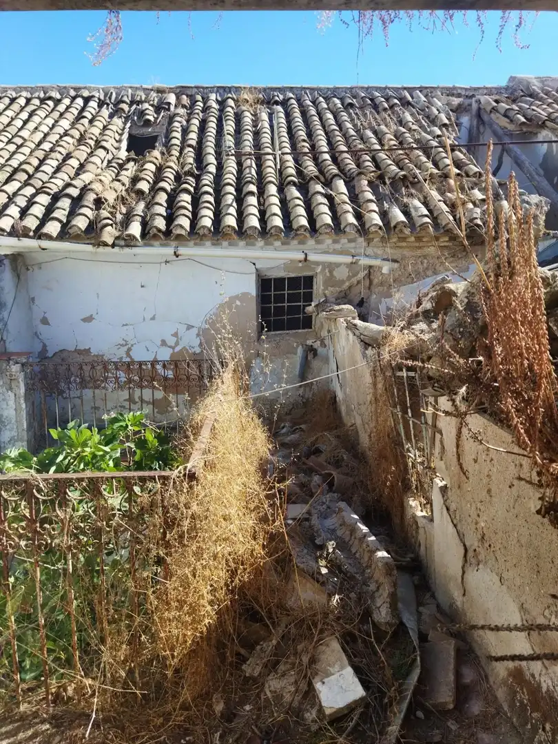House for sale in Benamejí