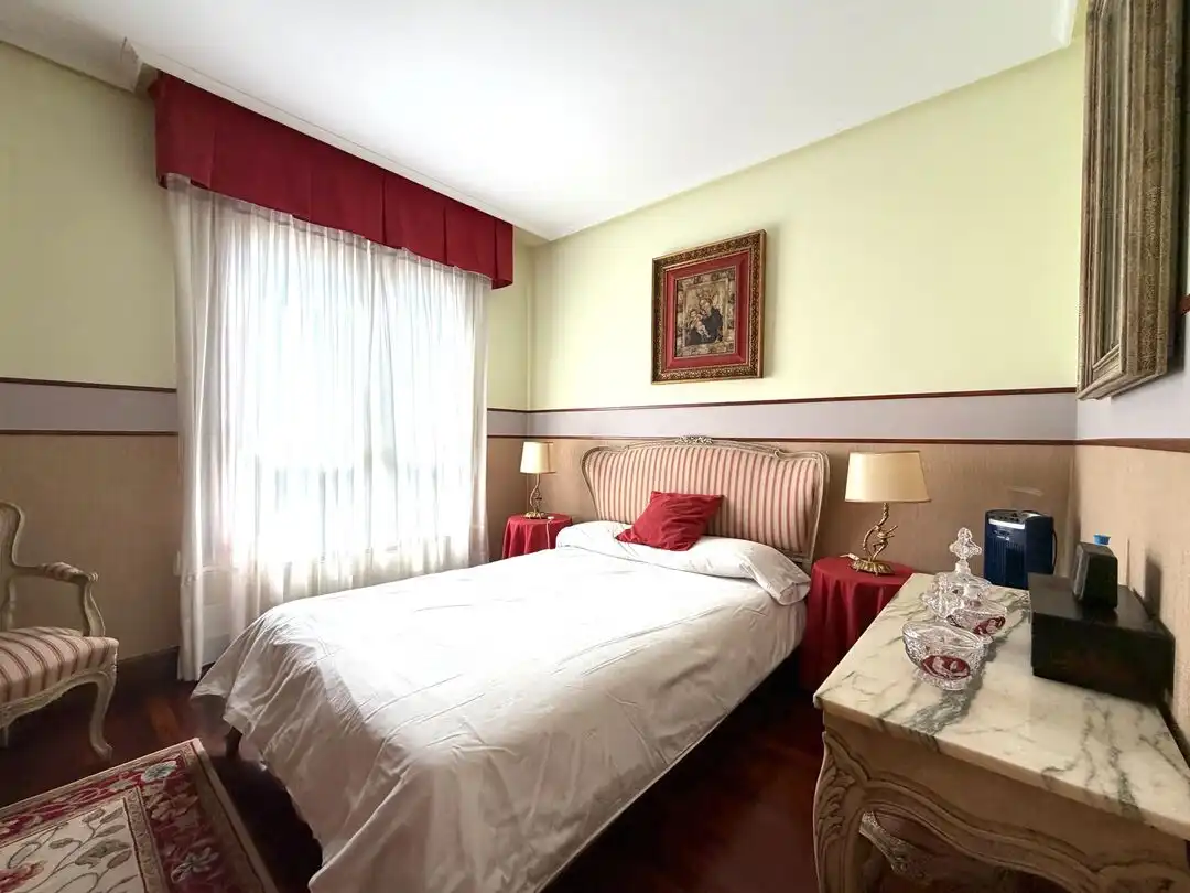 Habitación de Piso en venta en Sopela con Calefacción y Trastero