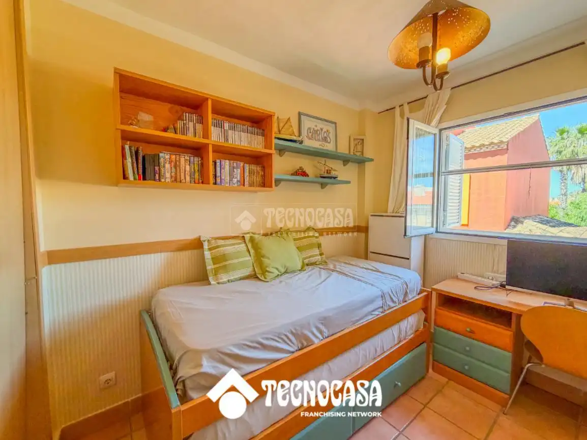 Bedroom of Flat for sale in Rota  with Air Conditioner, Terrace and Storage room