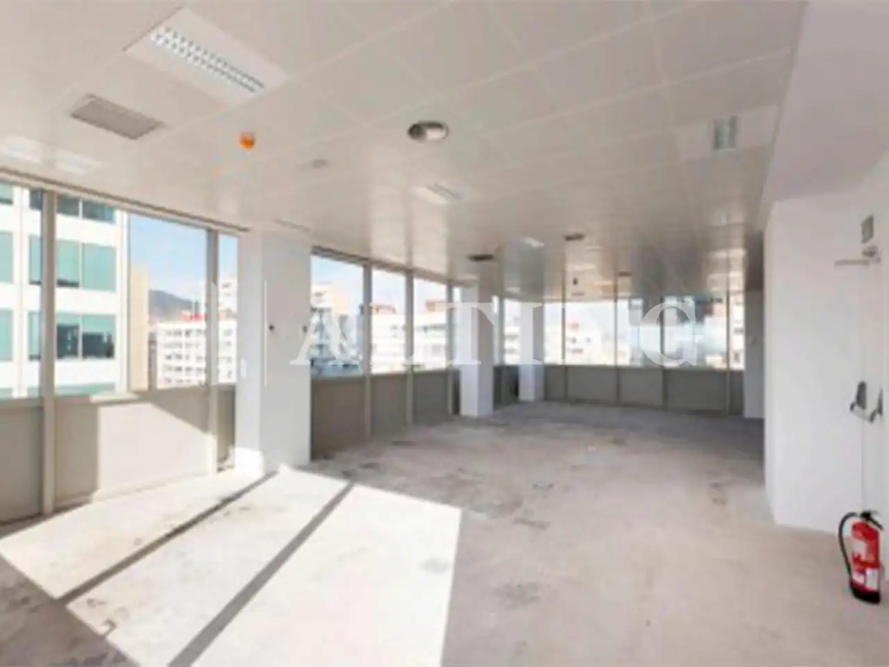 Office space with lift to rent in Carrer Carrer Tarragona 141-157, imagen 5