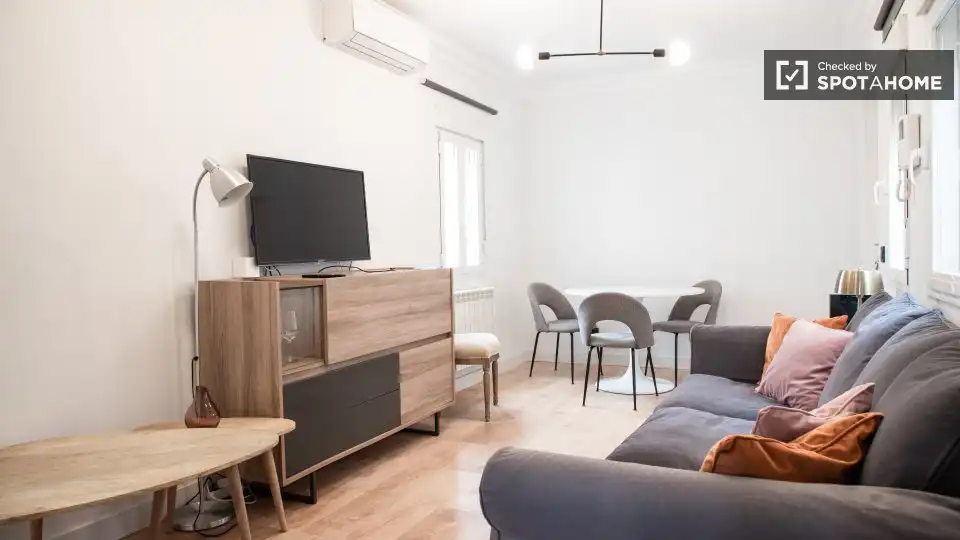 Appartement avec terrasse à louer à Latina