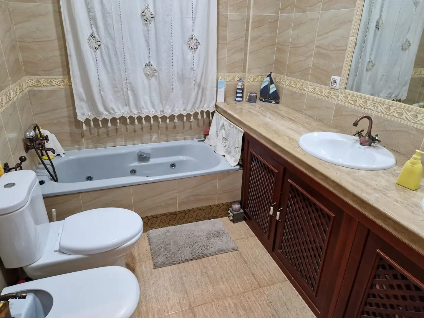 Chalet con jardín en venta en Don Benito, imagen 9