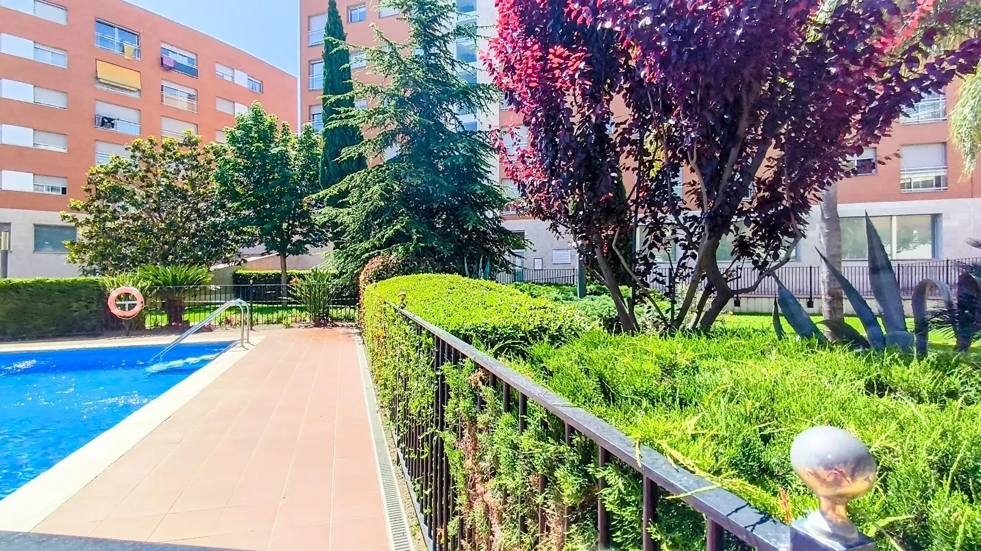 Vista exterior de Piso en venta en Reus con Jardín privado, Trastero y Piscina comunitaria