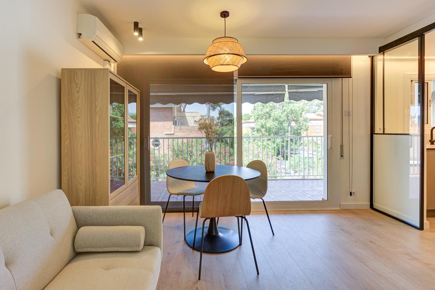 Balcony of Flat for sale in Castelldefels  with Air Conditioner, Parquet flooring and Terrace