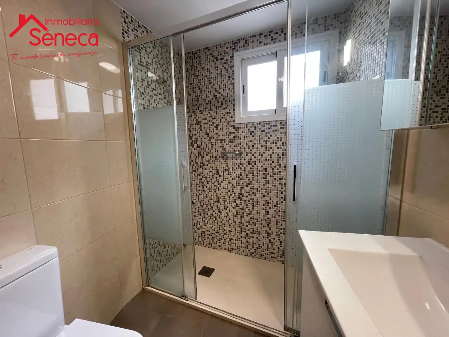 Baño de Piso en venta en Córdoba con Aire acondicionado, Terraza y Trastero