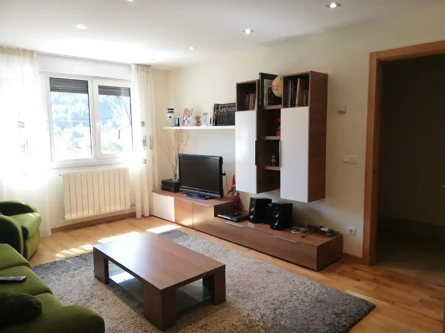 Sala d'estar de Casa adosada en venda en Arnedillo amb Balcó