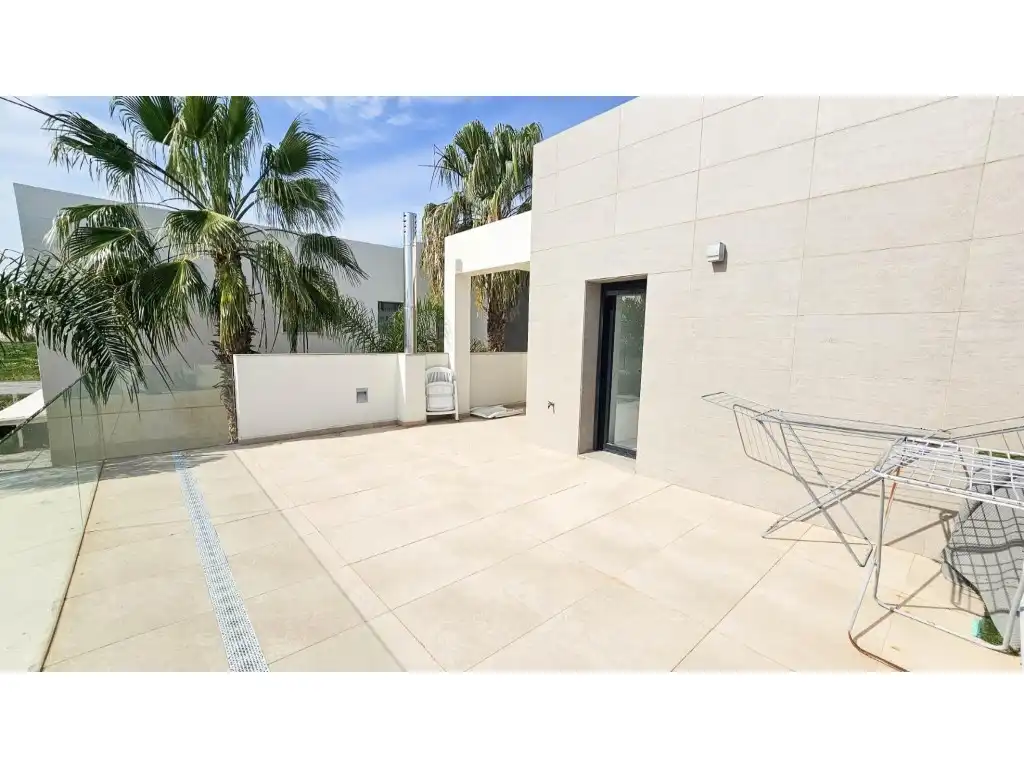 Casa amb piscina en venda a Calle Numero Tres, imagen 19