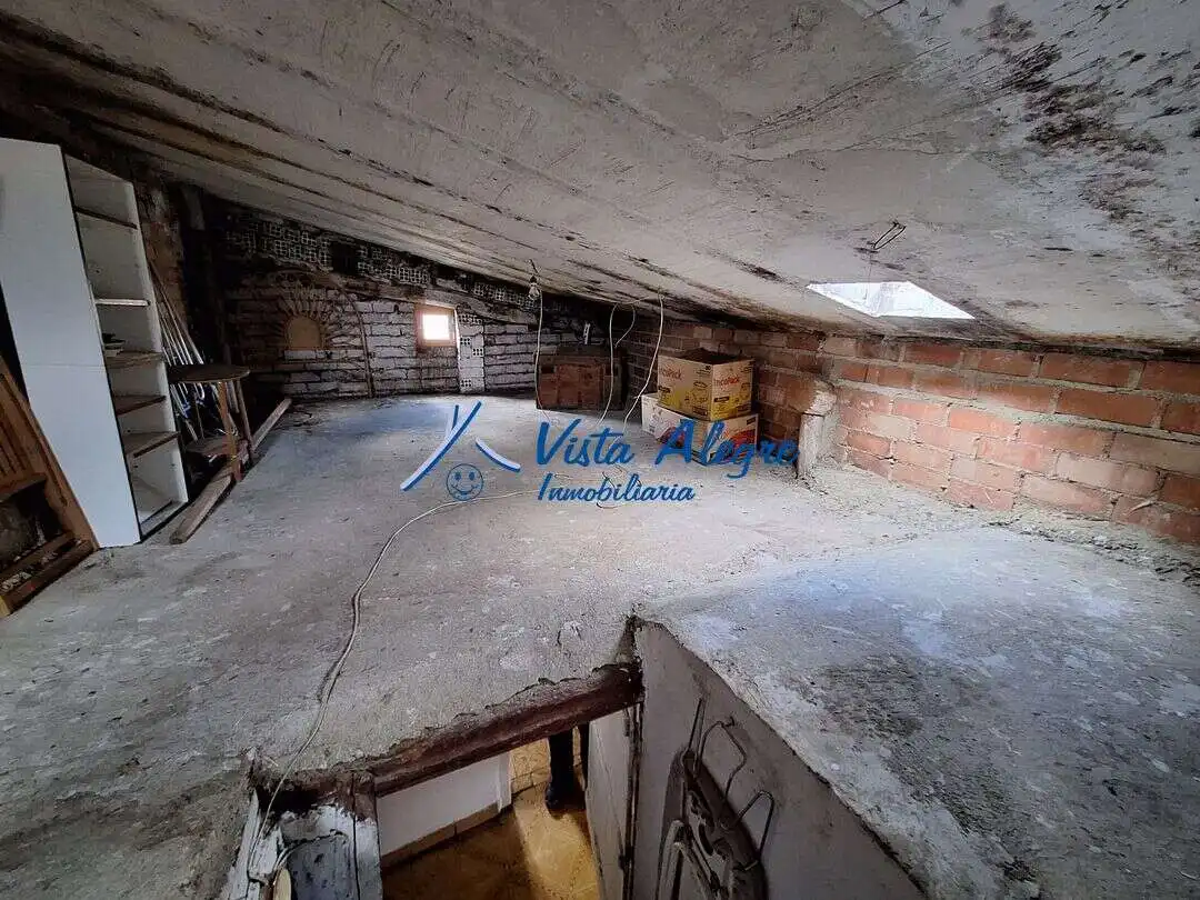 Casa o chalet en venta en Ollauri con Calefacción, Trastero y Amueblado