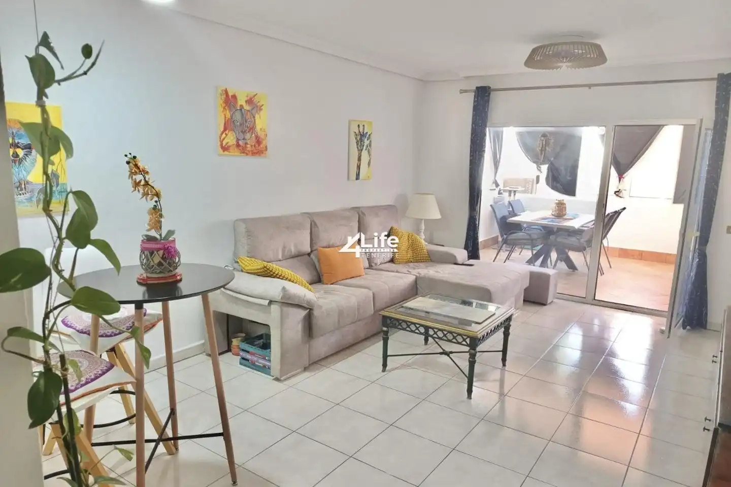 Sala de estar de Apartamento en venta en Chayofa