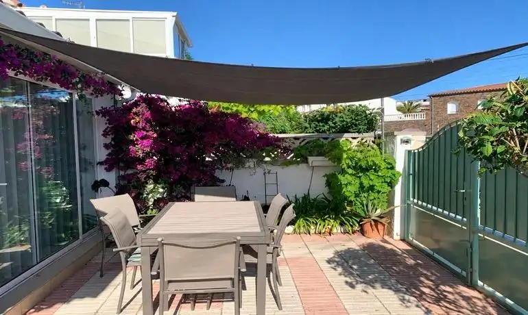 Casa con terrazza in vendita a DE LA PUNTA DE LA FERRERA 5