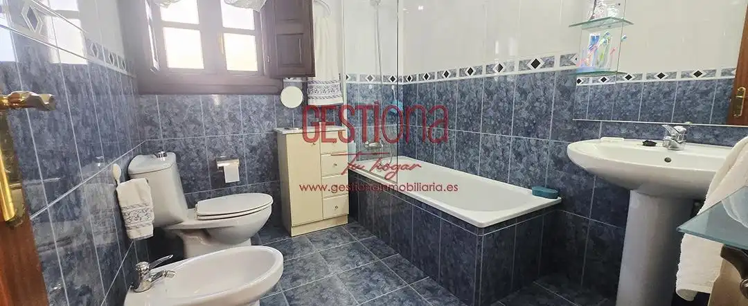 Baño de Casa o chalet en venta en Ribamontán al Mar con Calefacción, Jardín privado y Piscina