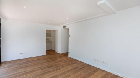 Foto 3 de vivienda de obra nueva en Piso de alquiler en Carrer de Joan de la Cierva, 50, Finestrelles, Barcelona