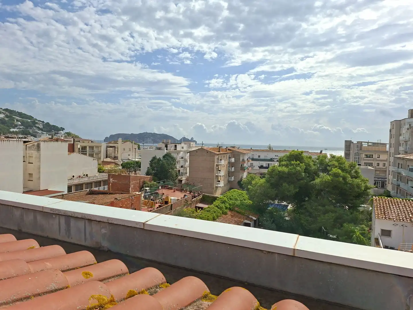 Apartment with pool for sale in L'Estartit Poble
