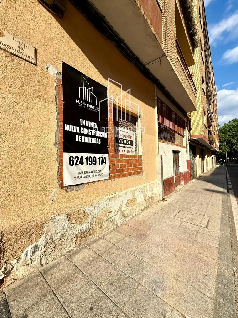 Exterior view of Flat for sale in Salamanca  with Heating
