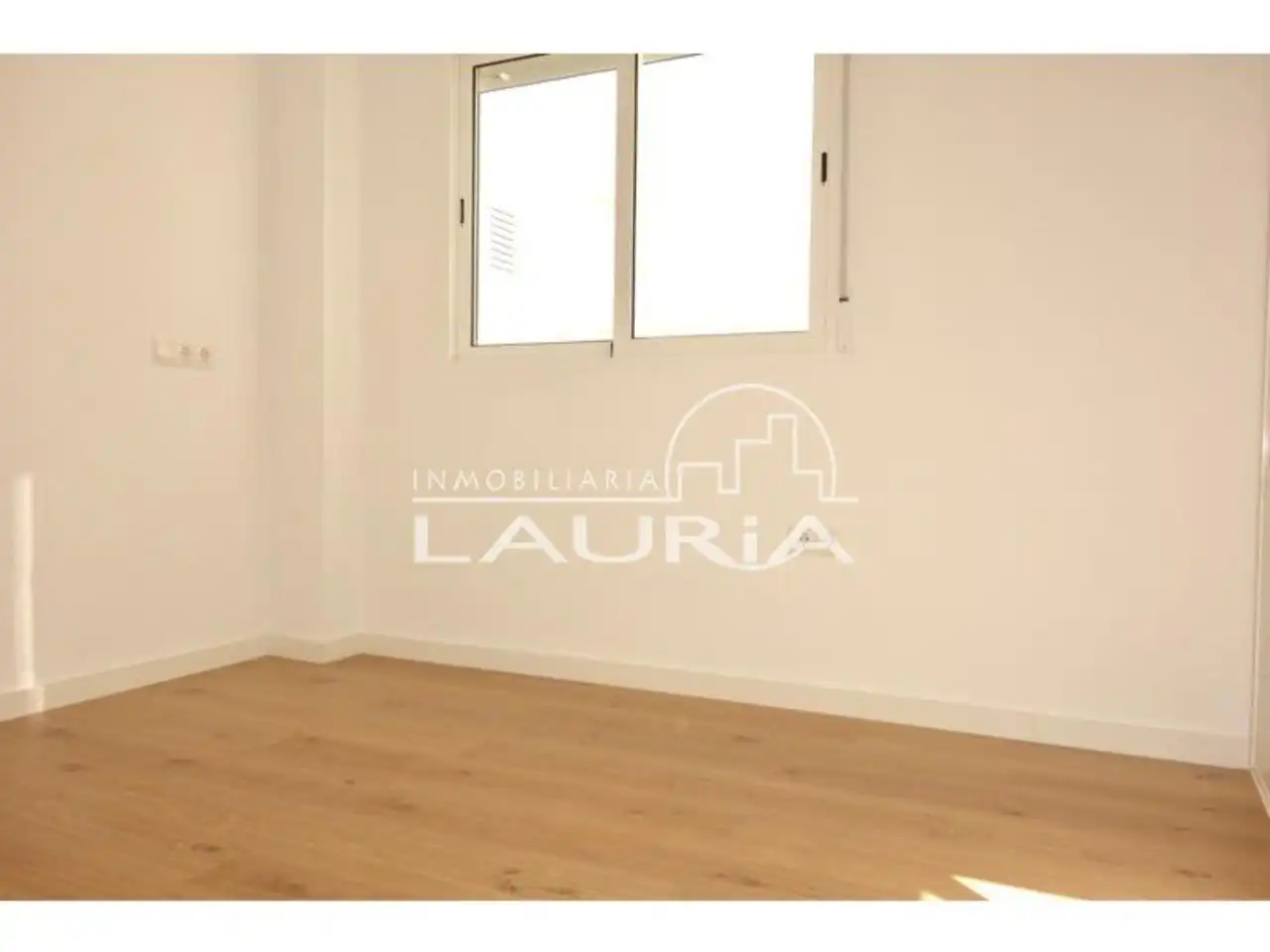 Habitación de Piso de alquiler en Valencia con Aire acondicionado y Terraza
