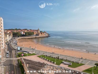 Bedroom of Flat for sale in Gijón   with Terrace