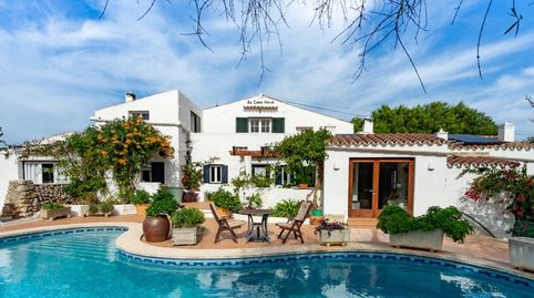 Casa de campo menorquina con piscina y terreno cultivable