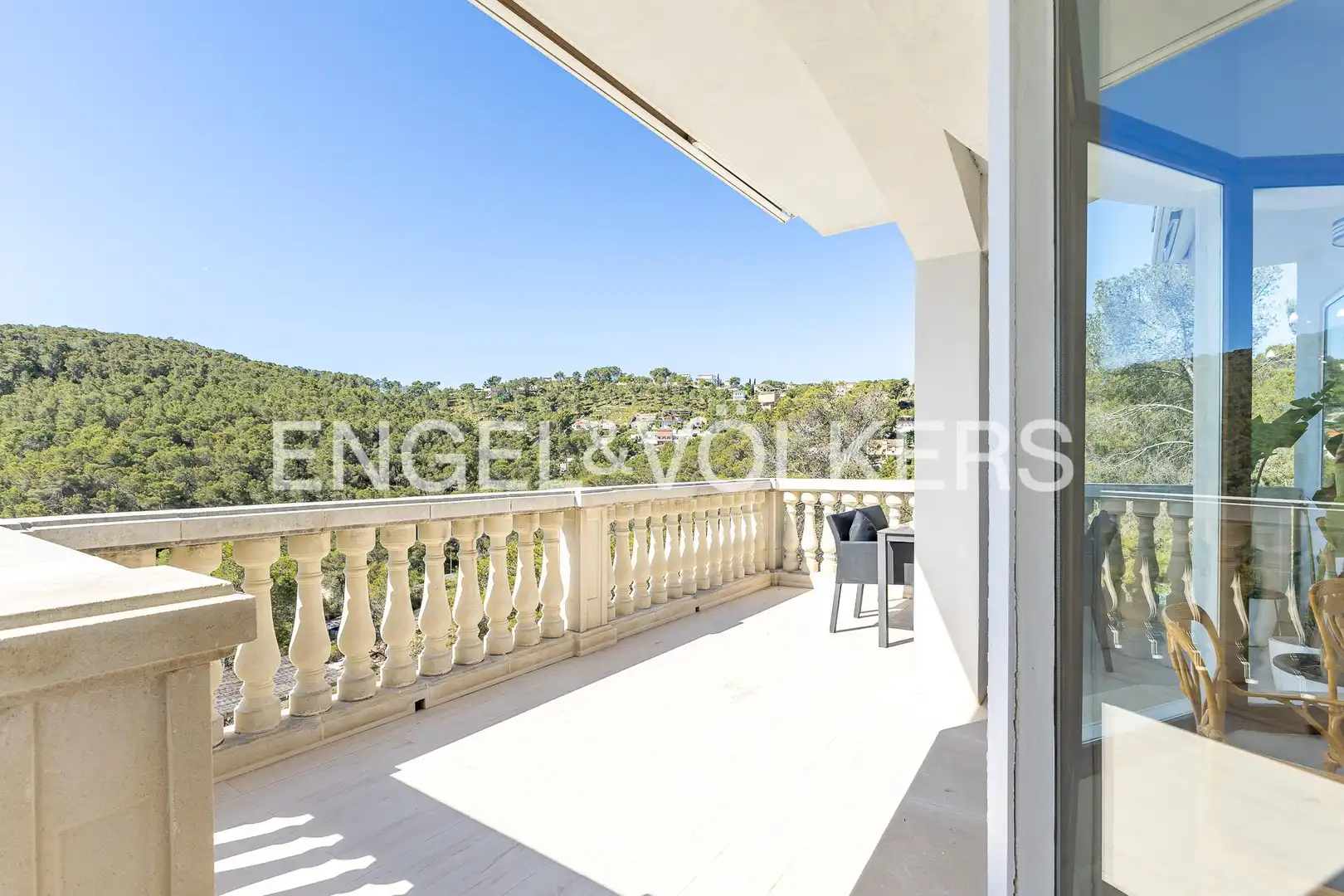 Terrassa de Casa o xalet en venda en Sant Pere de Ribes amb Aire condicionat, Calefacció i Jardí privat