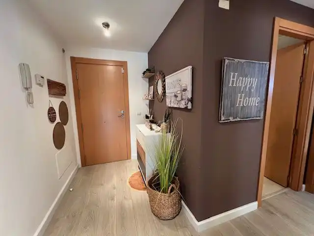Planta baja en venta en La Ràpita con Terraza, Trastero y Balcón