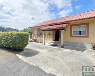 Exterior view of House or chalet for sale in Irixoa  with Heating and Private garden