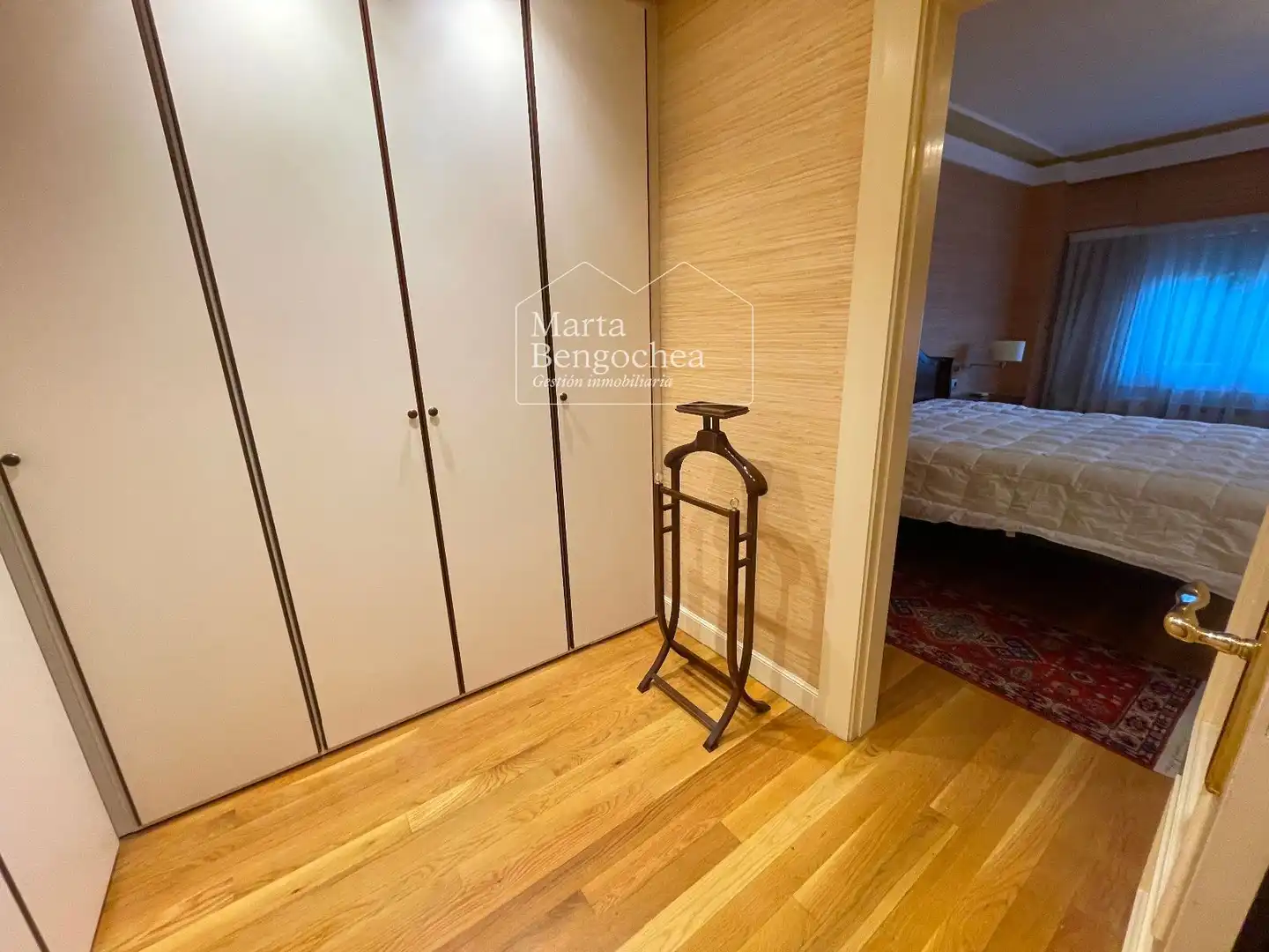 Casa adosada en venta en CALLE MENDIZABALA, Mendizorrotza - Armentia