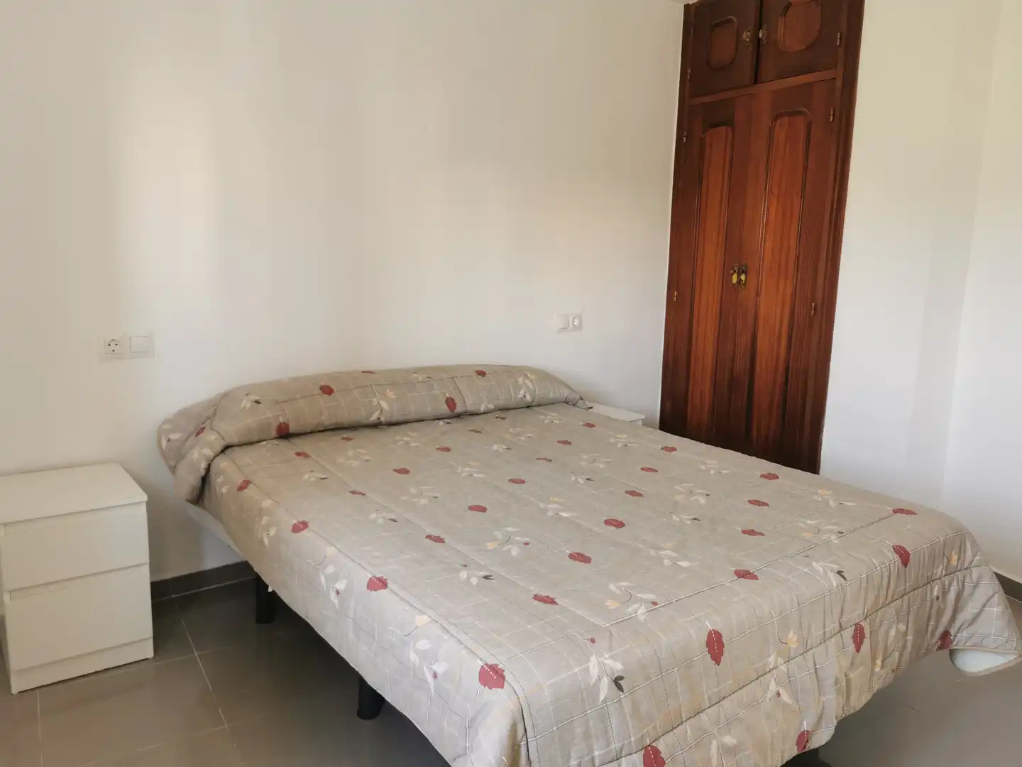 Bedroom of Flat for rent in Cruz de Humilladero