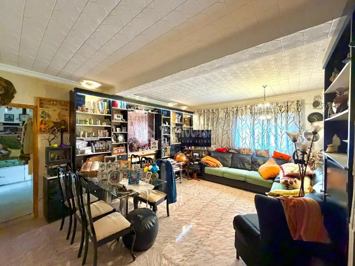 Sala de estar de Casa o chalet en venta en San Martín de la Vega con Calefacción, Jardín privado y Terraza