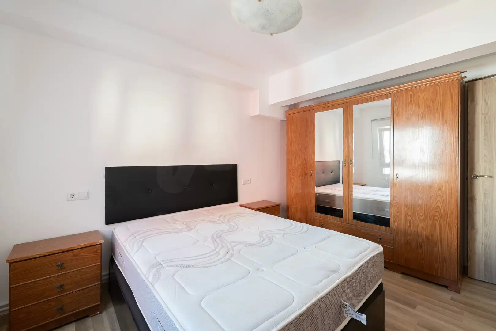 Habitación de Piso en venta en Gijón  con Calefacción