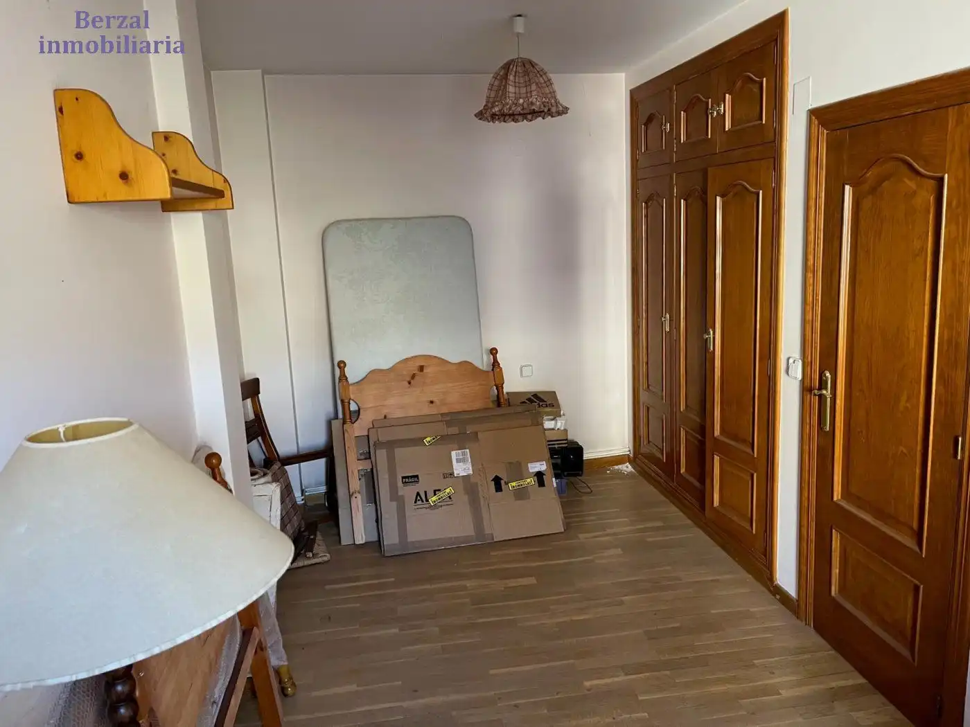 Haus zum Verkauf in Calle Academia Militar, imagen 40