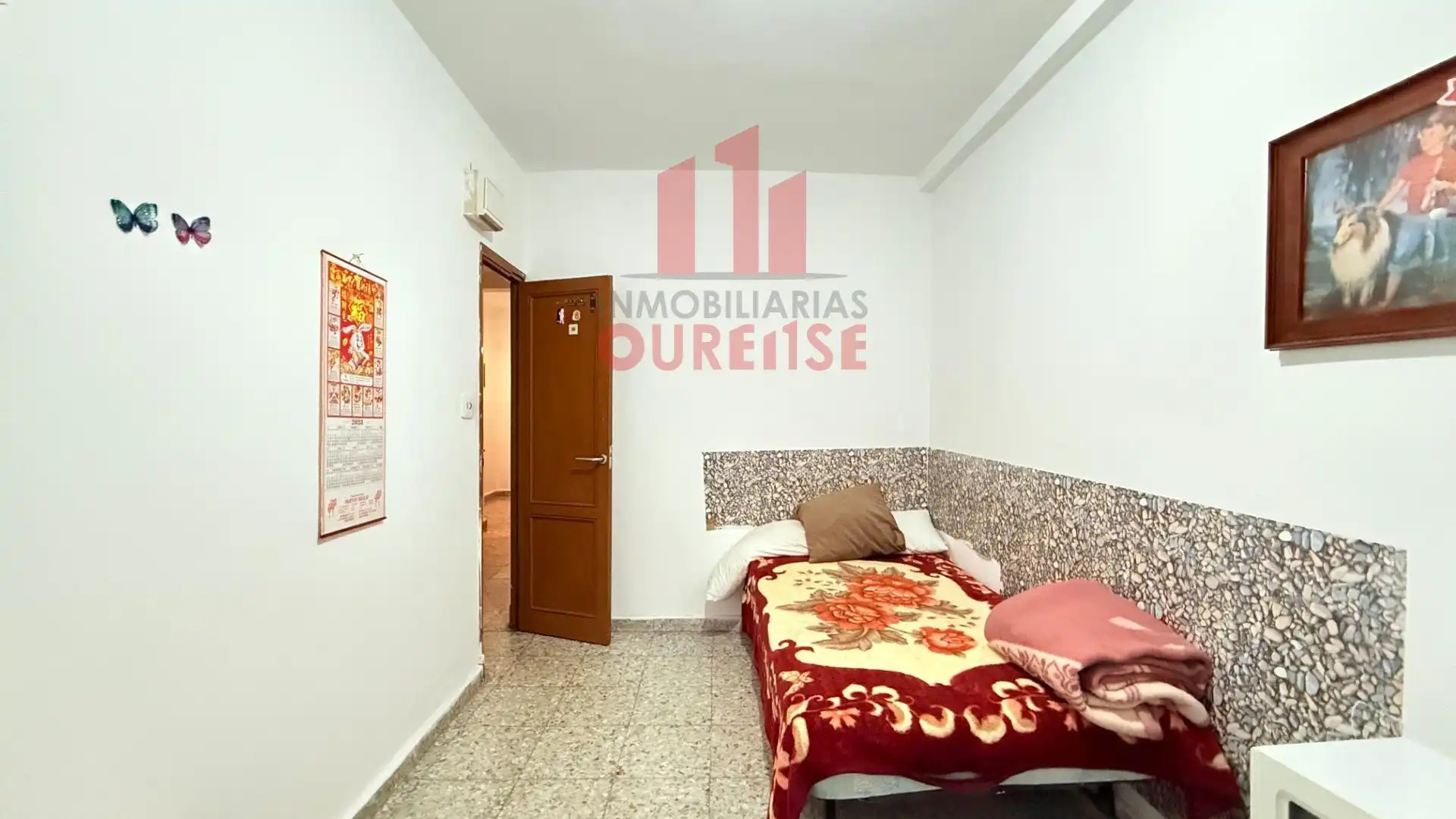 Habitación de Piso en venta en Ourense Capital  con Calefacción, Trastero y Balcón