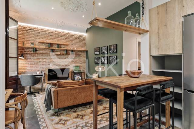 Apartamento en Alquiler en Carrer de Benet Mercadé en Vila de Gràcia