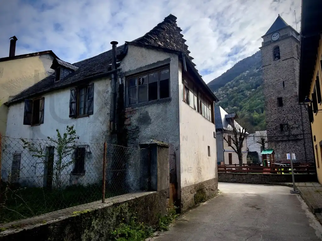 Vista exterior de Casa o chalet en venta en Les