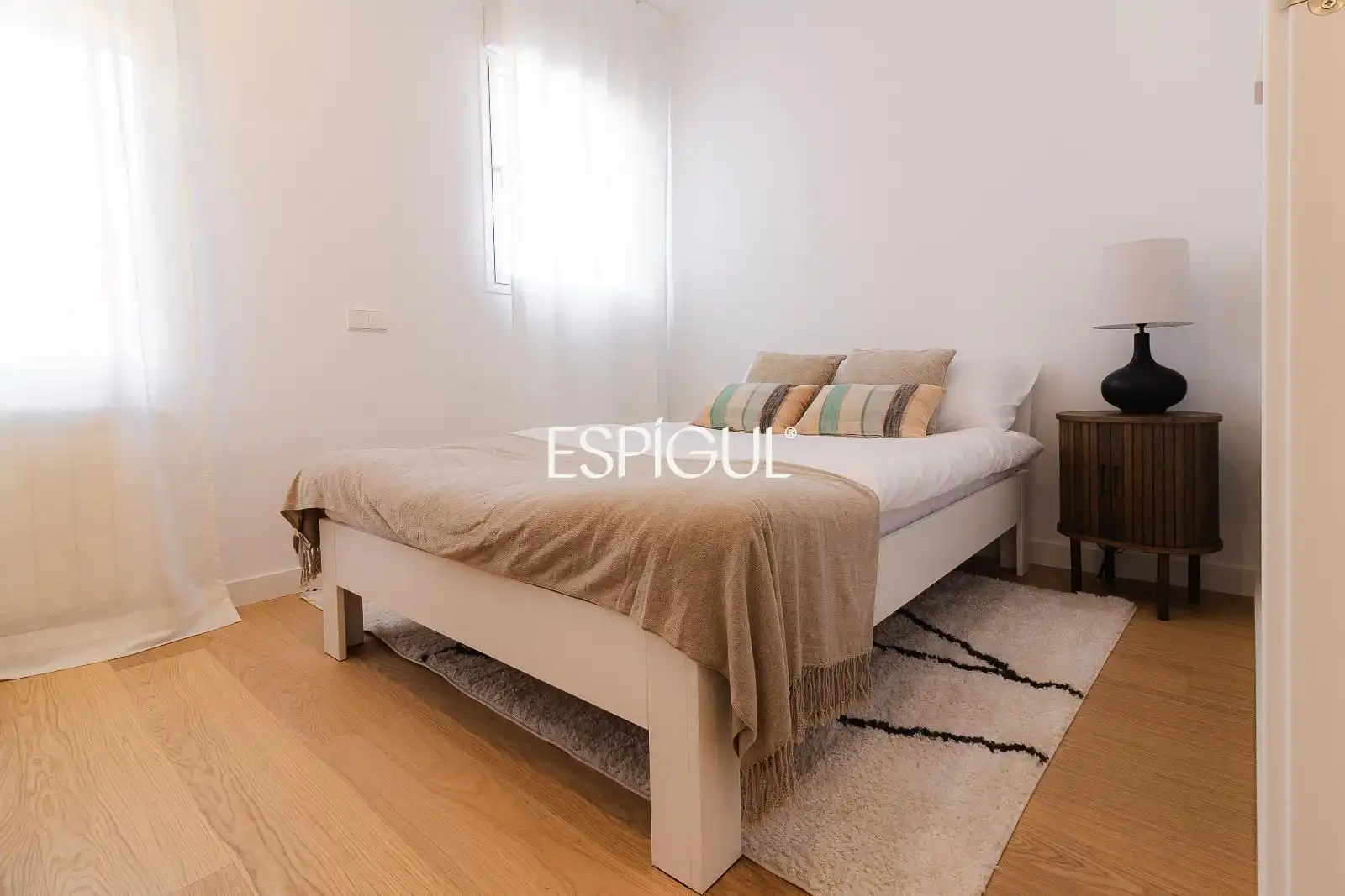 Schlafzimmer von Dachboden zum Verkauf in Madrid mit Klimaanlage, Heizung und Terrasse