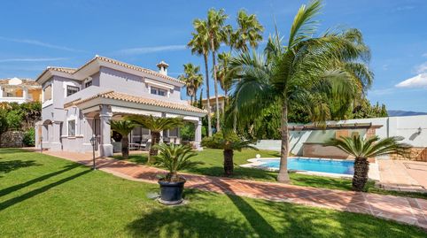 Foto 3 de Casa o chalet en venta en 44 Calle Pico del Naranco, Nueva Atalaya, Estepona