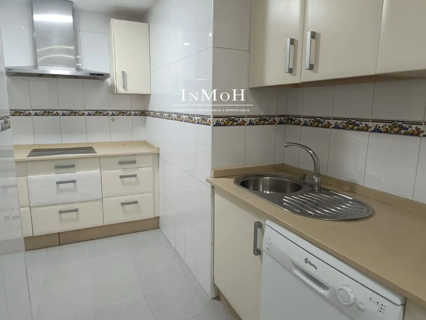 Küche von Wohnung zum Verkauf in San Fernando mit Heizung, Terrasse und Balkon
