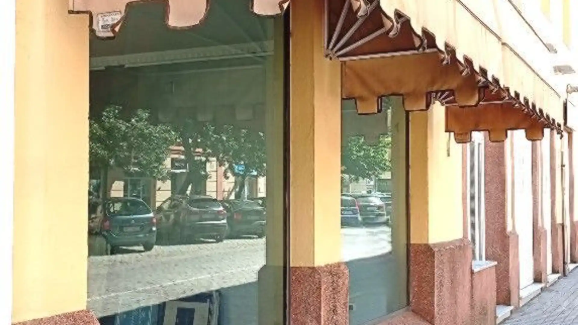 Exterior view of Premises for sale in Jerez de la Frontera  with Air Conditioner